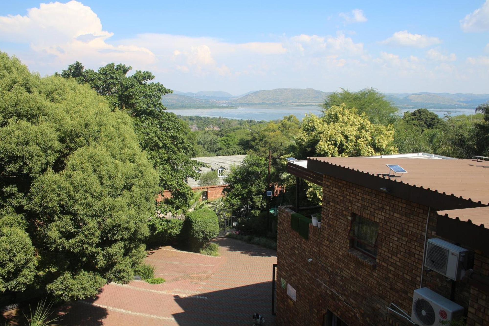 Belle Vue Guesthouse Hartbeespoort Eksteriør billede