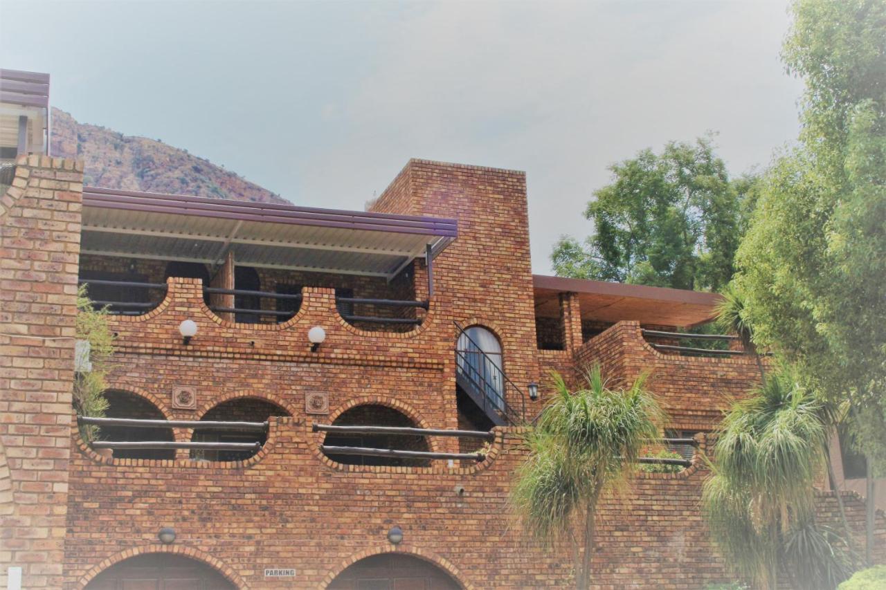 Belle Vue Guesthouse Hartbeespoort Eksteriør billede
