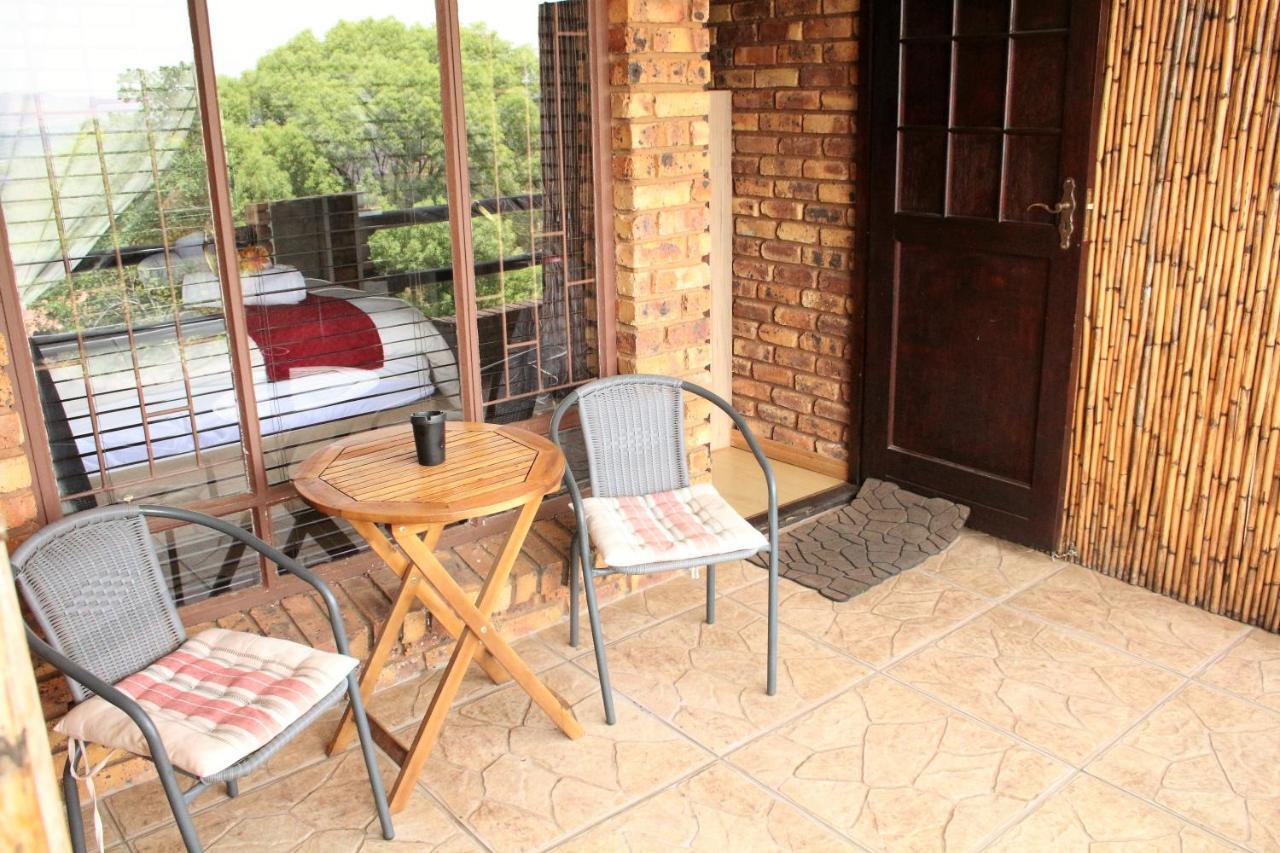 Belle Vue Guesthouse Hartbeespoort Eksteriør billede