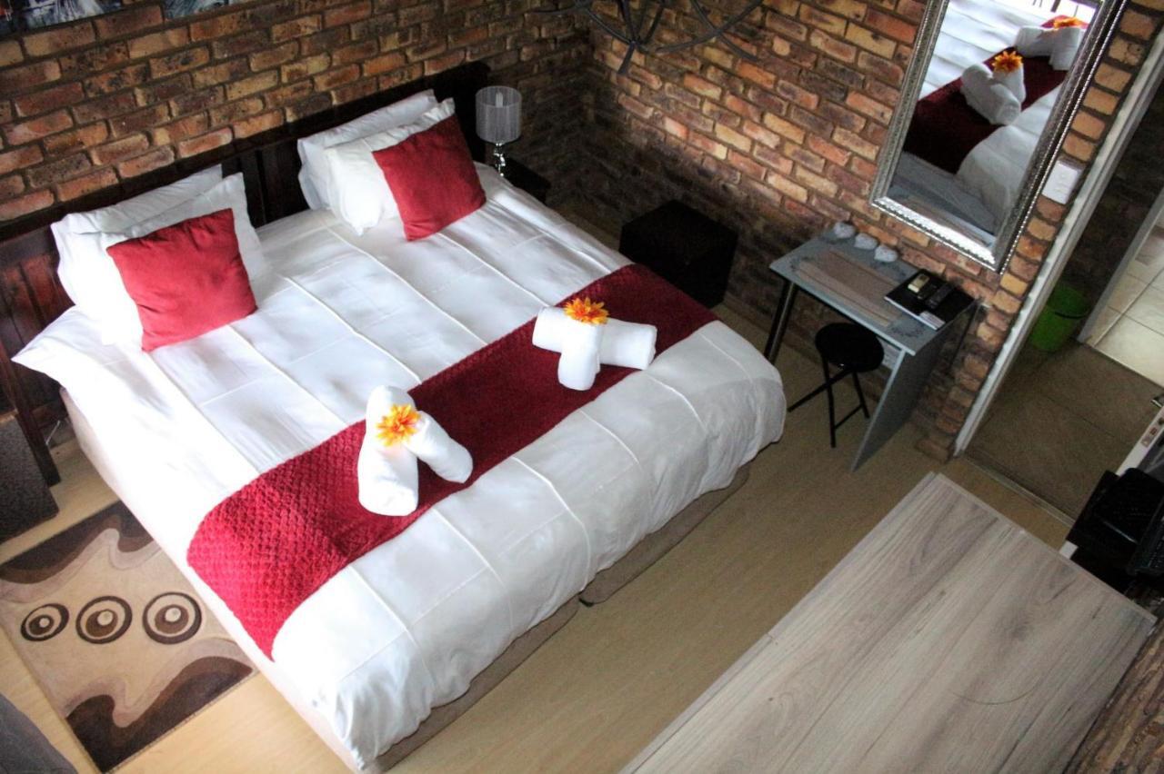 Belle Vue Guesthouse Hartbeespoort Eksteriør billede